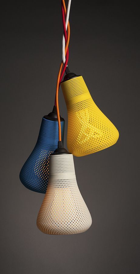 3D printed lamp shades by Plumen and Italian 3D printing design .