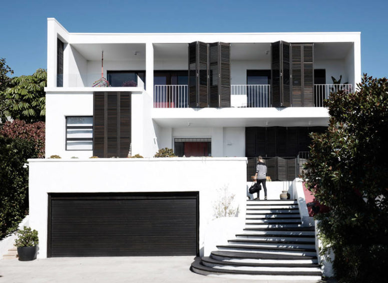Black And White House With Two Amazing Terraces - DigsDi