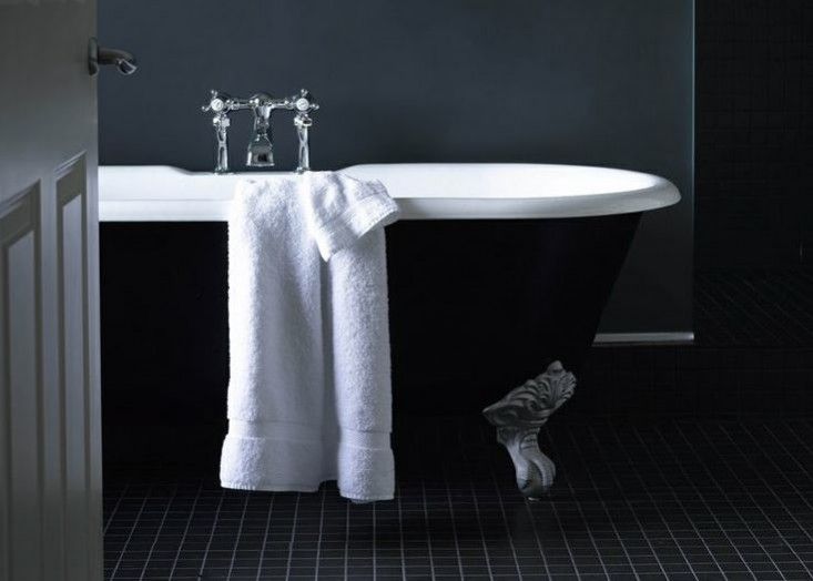 Remodeling 101: Freestanding vs. Built-In Bathtubs, Pros and Cons .