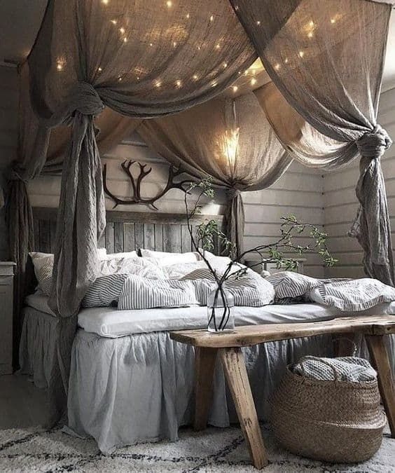 23 Farmhouse Bedroom Ideas in 2020 | Rustic master bedroom, Home .