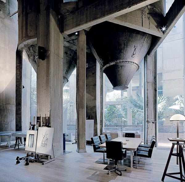 Curious Places: Old Cement Factory Home (Barcelona/ Spai