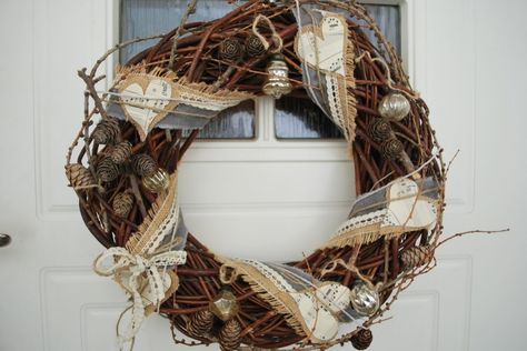 Cool DIY Christmas Wreaths With Nordic Touch - See more amazing .