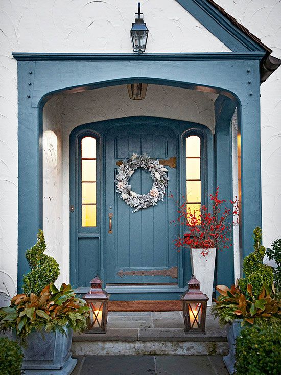 26-Mesmerizing-and-Welcoming-Small-Front-Porch-Design-Ideas-7 .