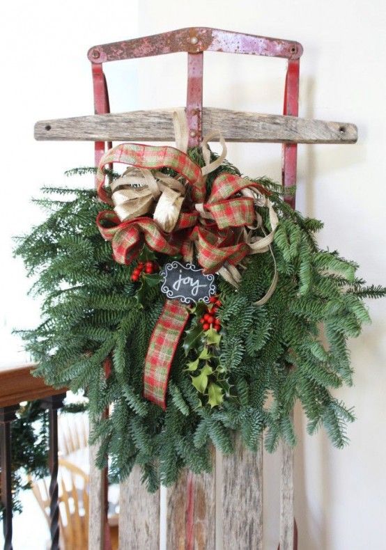 Fun And Creative Sleigh Decor Ideas For Christmas | Christmas .