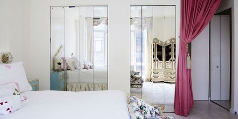 How to Decorate with Mirrors - Decorating Ideas for Mirro