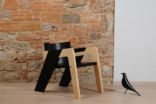 Easy Assembly Modern Wooden IO Chair by Juan Ochoa | Home Design Lov