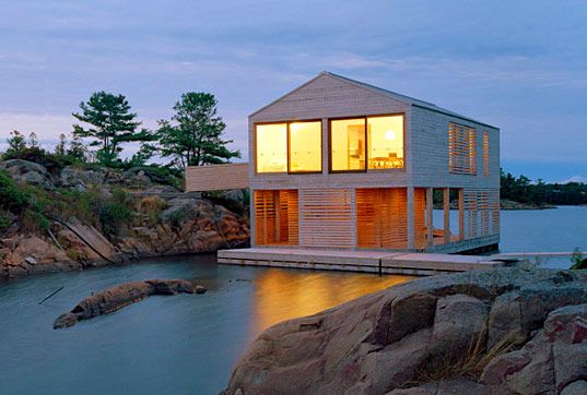 Beautiful Lake Huron Floating House by MOS | Floating house, Water .