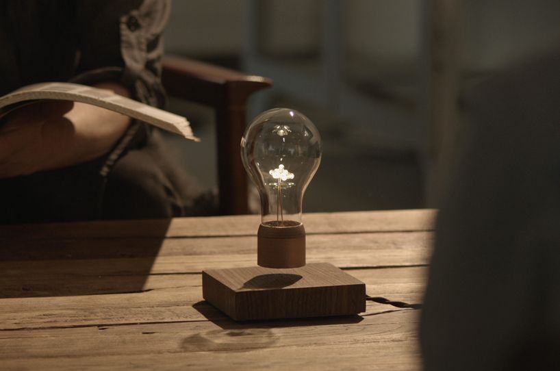 flyte hovering light uses magnetic levitation and wireless .