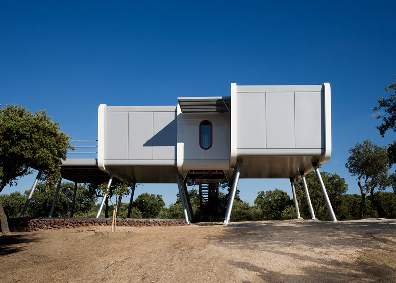 NOEM's Spaceship Home is a shiny sci-fi structu