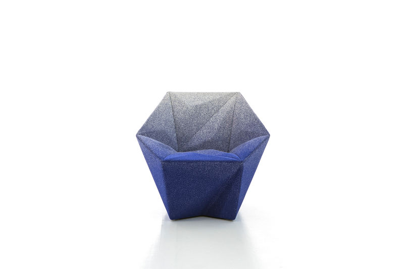 Geometric Diamond Chairs : geometry-inspired cha
