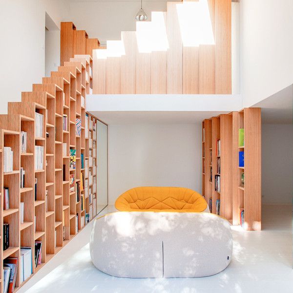 20 Bookshelves That Wow | Bright homes, House design, Minimalist .