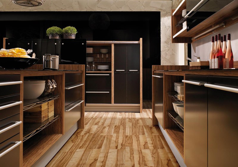 Glossy Lacquer with Natural Wood Kitchen Design - Vitrea from .