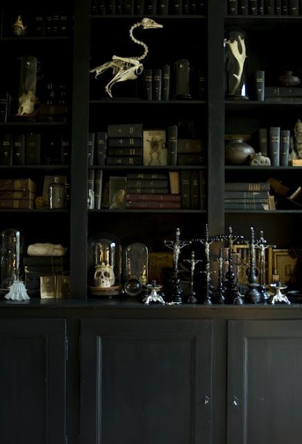21 Gorgeous Gothic Home Office And Library Décor Ideas | DigsDigs .