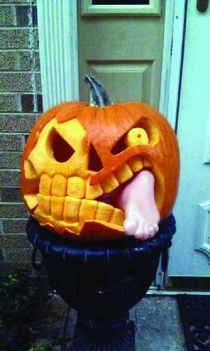 INGENIOUS PUMPKIN CARVING IDEAS - Homes Tre | Scary pumpkin .