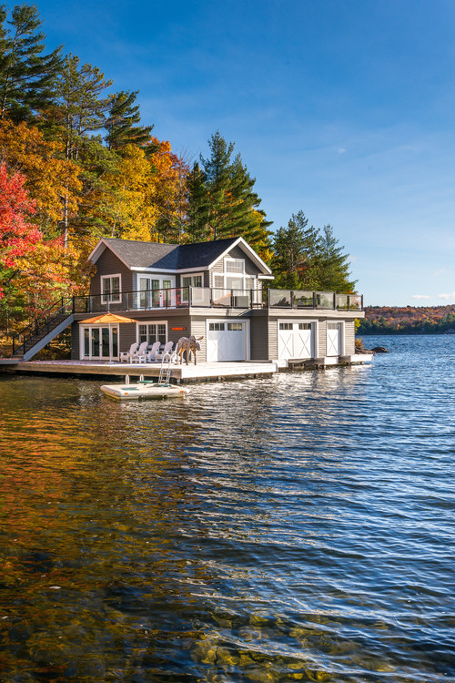 The Ultimate Lake House with Amazing Views - Town & Country Livi