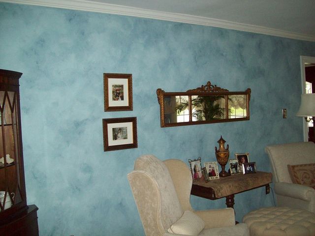 Cloudy faux finish | Blue walls, Glazed walls, Faux paint finish