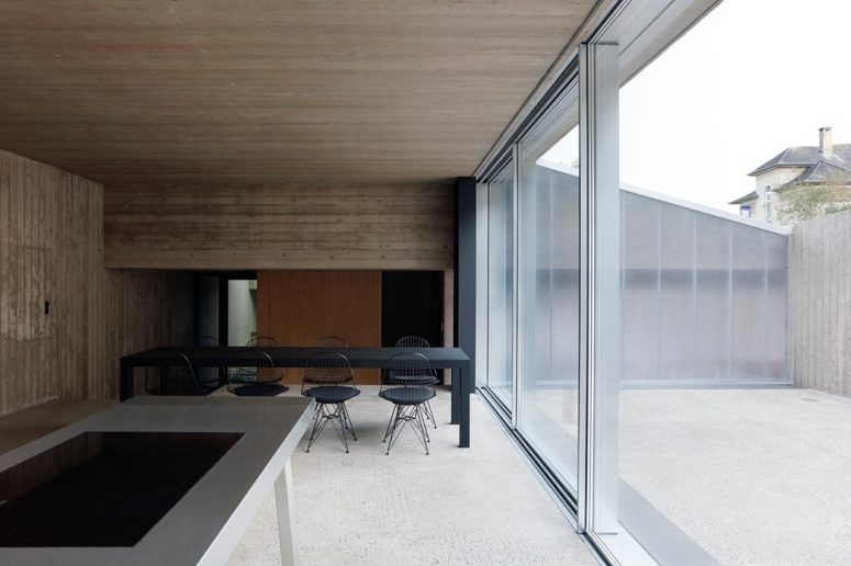 Minimalist Hercule House With Stripped Down Aesthetic - DigsDi