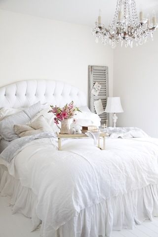 48 Impressive Bedroom Design Ideas In White | Hem sovrum, Idéer .