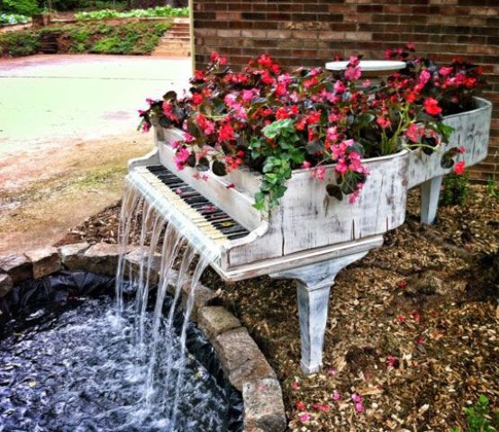 29 Joyful And Beautiful Backyard And Garden Fountains To Inspire .