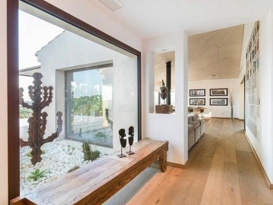 Mallorca House With Open And Light Interiors | Casas familiares .