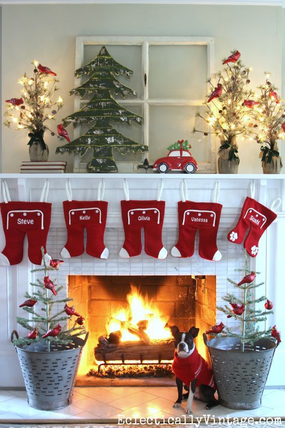 DIY Christmas Mantel and Decor Ideas | Diy christmas fireplace .