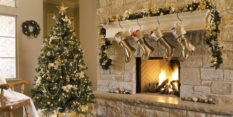 25+ Christmas Mantel Decor Ideas - Fireplace Holiday Decoratio