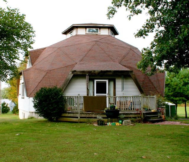 American Homes: Architecture From 1930 to 1965 | Geodesic dome .