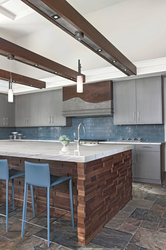 Mid-Century Modern Kitchen - Luxe Homes Design Build - Birmingham .
