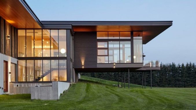 Toronto's Trevor McIvor's minimalist country home overlooks the hil