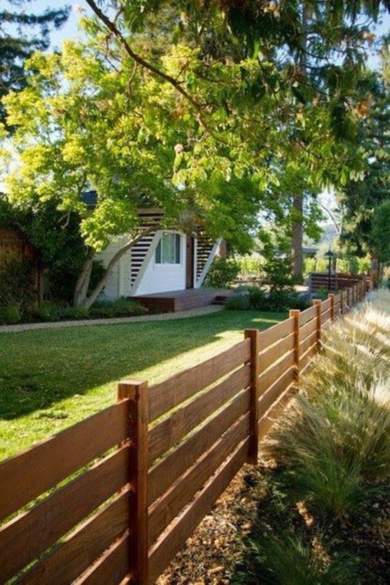 Horizontal Fence Ideas: 20+ Stylish Designs for Minimalist Home .
