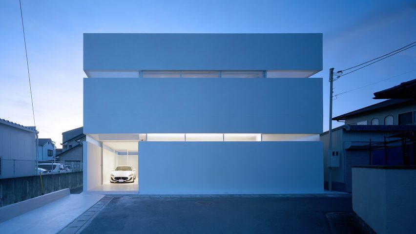 FujiwaraMuro Architects designs minimalist Japanese house to .