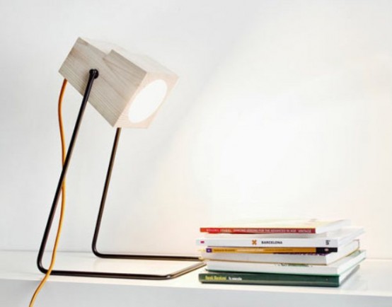 Minimalist 360° Table Lamp Of Natural Wood - DigsDi