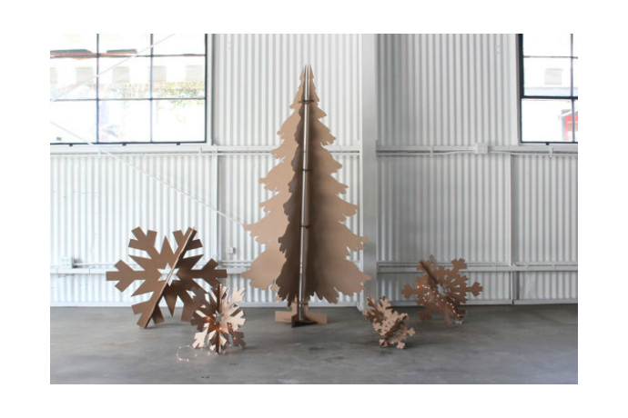 Cool Christmas tree alternatives for small spaces. Plus, no pesky .