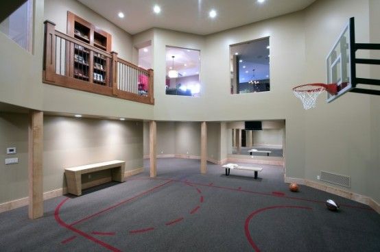 5 The Most Cool And Wacky Basements Ever | Home gym design, Dream .
