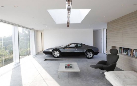10 The Most Cool And Wacky Garages Ever - DigsDi