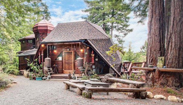Cozy Cabin Rentals For A Sweater Weather Getaway | TripAdvisor .