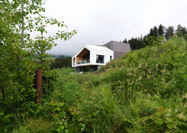 Mountain View House nestles by a hillside in the Austrian Al