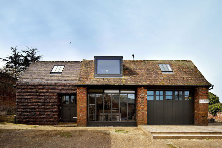 Rustic-Industrial Residence In A Garage Extension - DigsDi