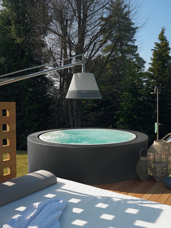 Minipool by Kos | Small backyard pools, Hot tub outdoor, Backyard po