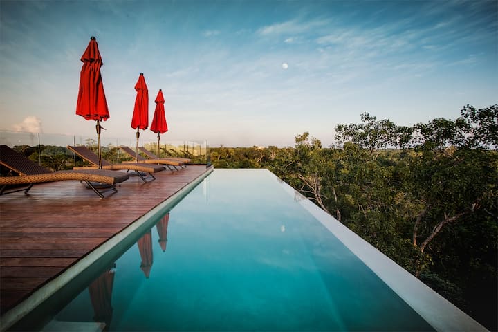 Sky Penthouse / Rooftop Infinity Pool 5 wd - Serviced apartments .