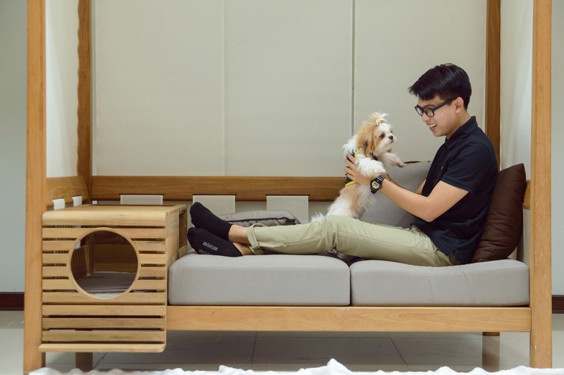 Indoor and Outdoor Sofa Includes a Pod for Your Pup | 6sq