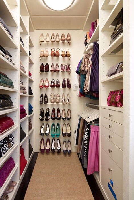 40 Pretty Feminine Walk-In Closet Design Ideas | DigsDigs | Shoe .