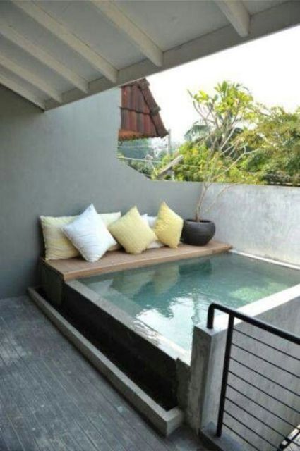 20 Relaxing And Cozy Pool Nooks To Get Inspired - DigsDi