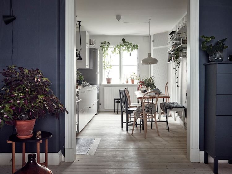 A Charming & Relaxed Swedish Home In Blue And White (my .