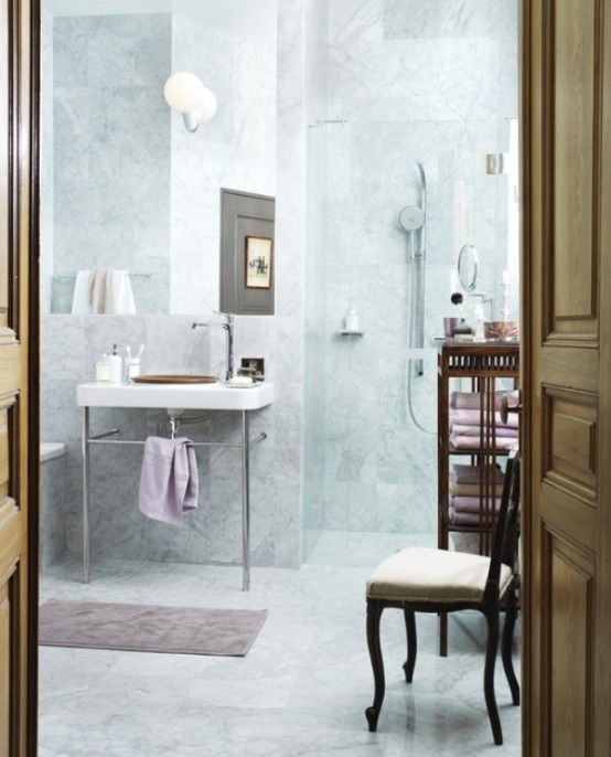 Calm And Cozy Bathroom Design Of Various Tints Of Marble - DigsDi