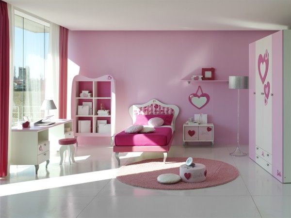 15 Cool Ideas For Pink Girls Bedrooms | DigsDigs | Girls room .