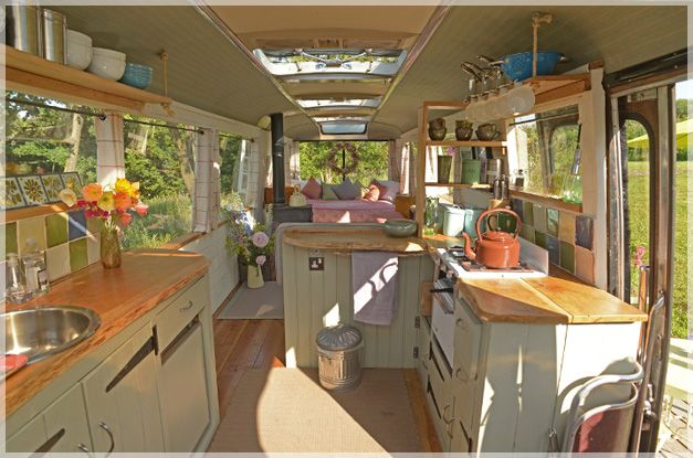 Transforming a Big Yellow School Bus into a Cozy Home - Limitless D