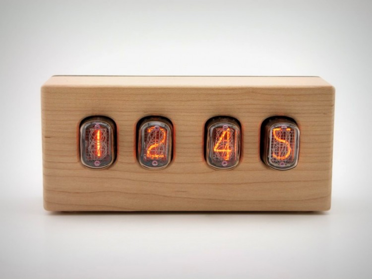 Steampunk Nixie Clock That Requires Little Power - DigsDi