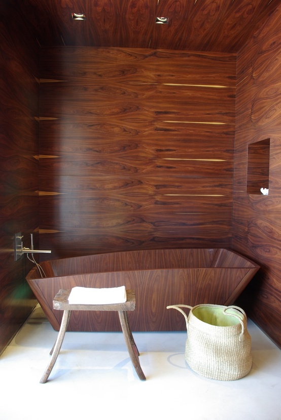 45 Stylish And Cozy Wooden Bathroom Designs - DigsDi