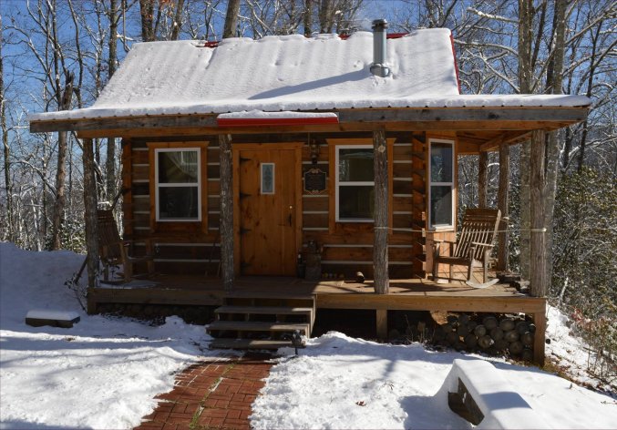 Tiny Log Cabin Off Grid - Cozy Homes Li